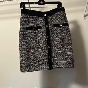 White House Black Market Skirt